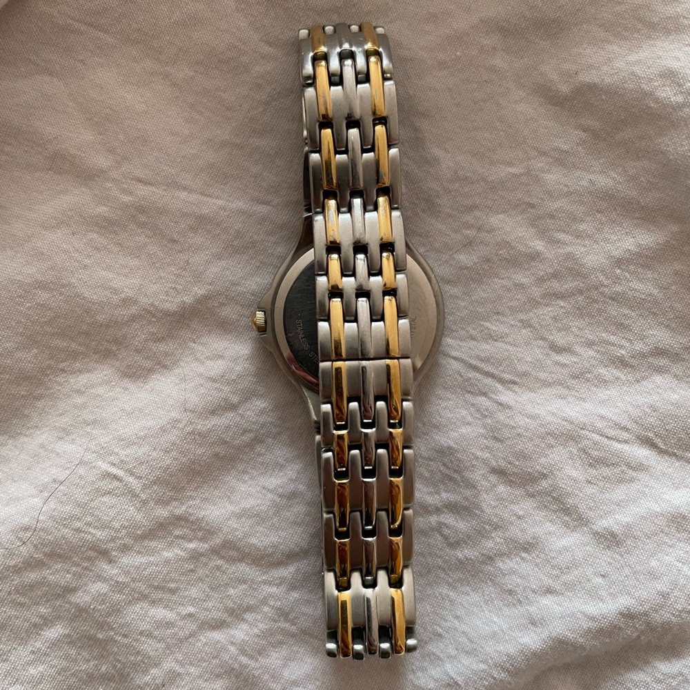 Authentic Movado watch - Picture 6 of 8